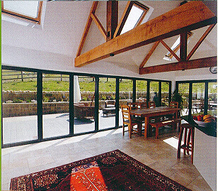 CASEMENT WINDOW / DOOR
