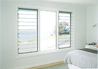 GLASS LOUVER